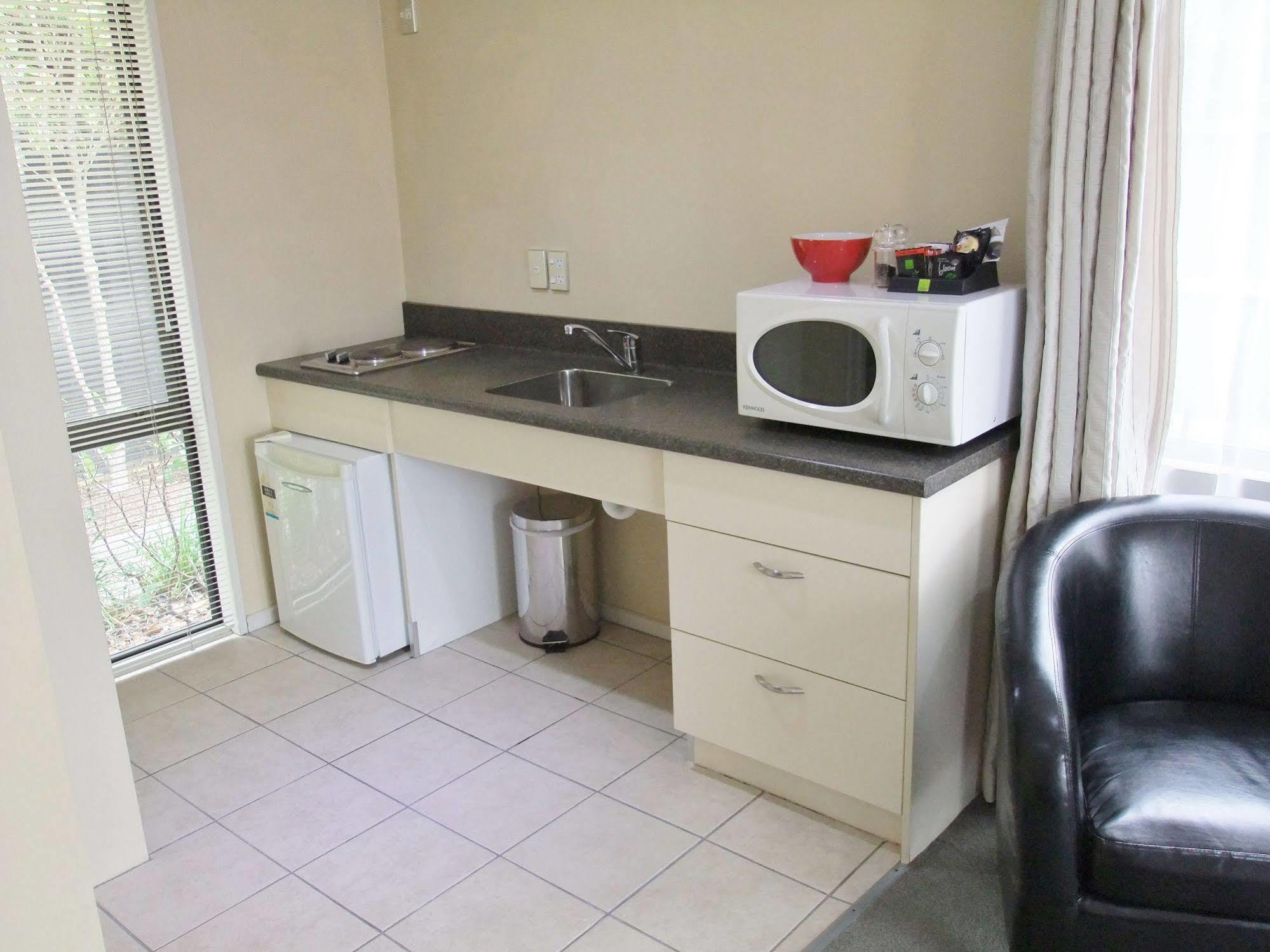 כרייסטצ'רץ' Abbella Lodge Motel מראה חיצוני תמונה